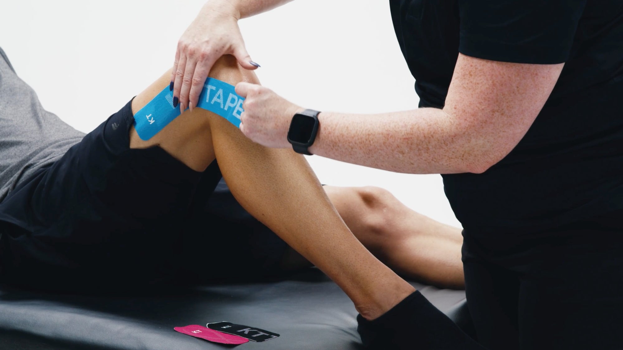 KT Tape - Hip or IT Band pain? Check out the IT Band Hip #kttape